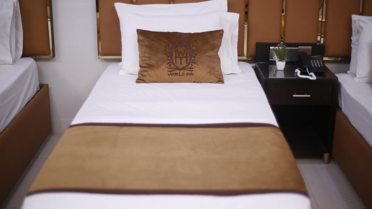 Four Squares Karachi Bed and Breakfast Esterno foto