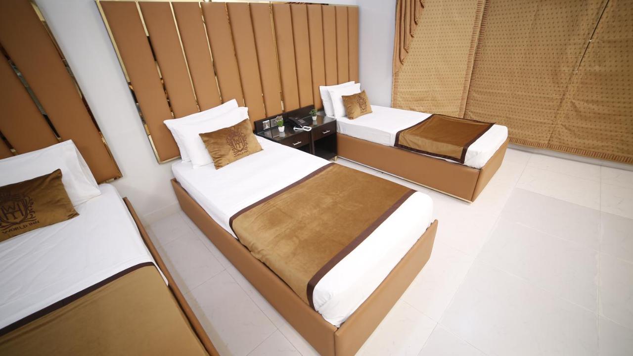 Four Squares Karachi Bed and Breakfast Esterno foto