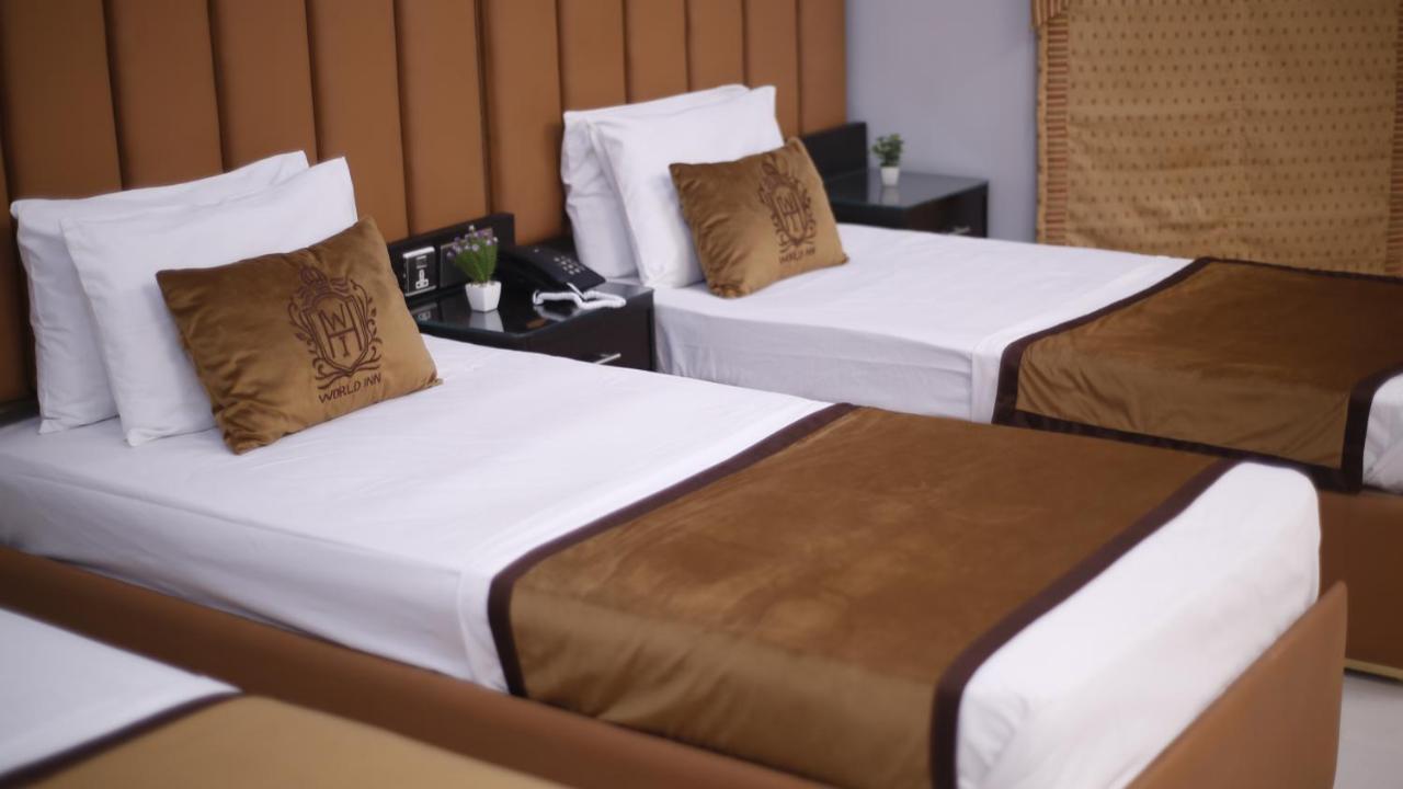 Four Squares Karachi Bed and Breakfast Esterno foto